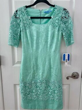 ANTONIO MELANI Mint Lace-Accent Midi Sheath Dress
